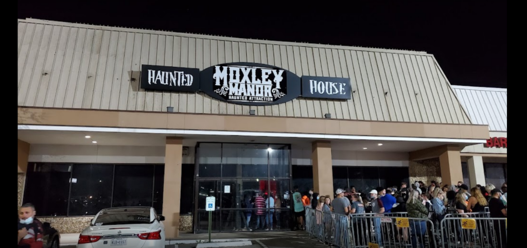 Moxley Manor Haunted House: A Spine-Chilling Adventure in Bedford, Texas